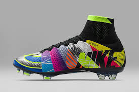 Hier finden sie, was sie suchen: Fussballschuhe