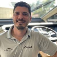 90+ "Gascón" profiles