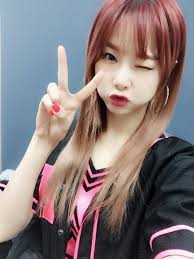 Image Via We Heart It Girl Hair Kiss Pretty Wink Ombrehair Exid Solji Cute Kpop Girls Girl Cool Hairstyles