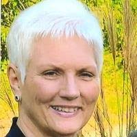 Rebecca Tomlin's Instagram, Twitter & Facebook