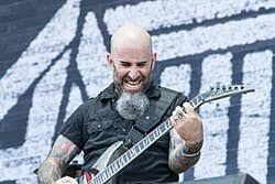 Scott Ian - Wikipedia