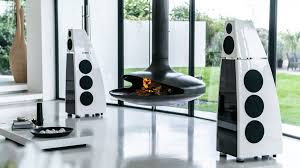 To listen to a feed using the online player, choose web player as the player selection and click the play icon for the appropriate feed. Meridian Audio