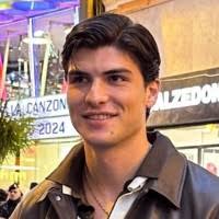 200+ profils pour “Stingo”