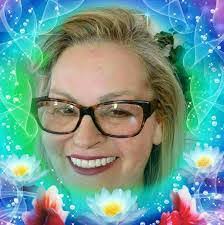 Imogene Miles's Instagram, Twitter & Facebook