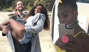 Serena williams was craving italian food — so her husband took her to venice to get some. Serena Williams Reveals She S Pregnant With First Child By Sharing This Scantily Clad Pic Celebrity News Showbiz Tv Express Co Uk