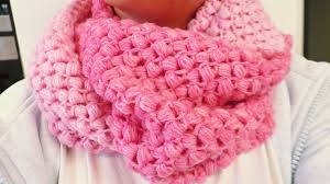 Weitere ideen zu strickpullover muster, baby stricken, stricken. Rundschal Hakeln Im Zigzag Muster Super Schoner Schal Fur Den Herbst Winter Rico Design Youtube