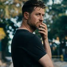 Ben McKenzie Is Trying to Tell You Something