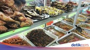 Silakan klik resep sayur sop warteg cocok ketika wfh covid19 untuk melihat artikel selengkapnya. Bayar Rp 15 Ribu Bisa Makan Kenyang Dan Enak Di 5 Warteg Populer Ini