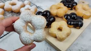 If you've never tried mochi donuts before they're basically these pillowy soft and moist donuts. Craevings Chewy Mochi Donut Pon De Ring Recipe No Bake Facebook