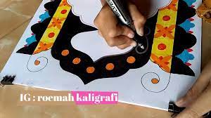 Tidak hanya itu jenis khat naskhi ini adalah khat dengan gaya yang menjadi contoh kaligrafi sederhana untuk anak sd. Kaligrafi Anak Sd Hiasan Kaligrafi Mushaf Youtube