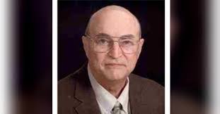 Allen Ecker's Instagram, Twitter & Facebook