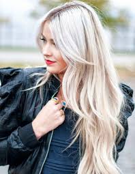 Tous les vêtements et chaussures. Cheveux Longs Blonds Coiffure Cheveux Longs Des Coupes De Cheveux Longs Pour Un Look Canon Elle