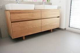 Der waschtisch mit unterschrank als zentrales element im badezimmer. Waschtisch Unterschrank Eiche Massiv Singer Schreinerei