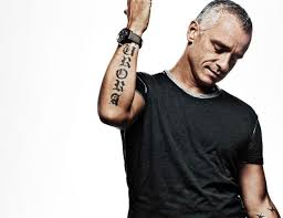 Eros ramazzotti — quanto amore sei 04:18. Eros Ramazzotti International Booking Events Totalisimo Com