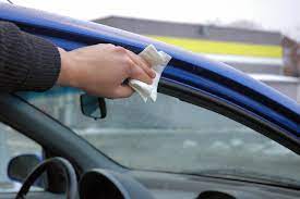 Yang penting ialah mencuci kereta dengan kerap kerana ia boleh menghindarkan kesan pencemaran, sekali gus mengelakkan badan kereta daripada terlekat habuk, terutama yang boleh menyebabkan karat. 15 Tips Mudah Untuk Pastikan Kereta Anda Sentiasa Bersih Dan Kemas Manisfm