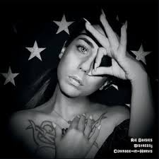 Resilience ‑ 曲・歌詞：Rie Daisies, Aurora Lloyd