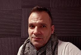 Mikel Wonic Music & Downloads