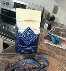 This product can be a great part of a balanced diet four your kitty whether she's perfectly well or currently dealing with certain issues such as obesity. Pet Owners Blame Blue Buffalo For Their Animals Illnesses Fda Expresses Concern About Continuing Pet Food Issues