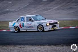 Peugeot 505 Superproduction Au Grandes Heures Automobiles Reportage Complet Https Newsdanciennes Com 2017 10 23 Les Automobile 505 Peugeot Voiture Peugeot