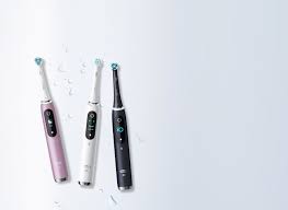 (étui à brosse à dents) aujourd'hui je vous montre des petits étuis qui m'ont été demandé par ma maman pour ranger brosses a dents et dentifrice pour les départs en weekends ou en vacances. Brosses A Dents Electriques Oral B