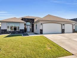 6930 W 31st Ave Kennewick Wa 99338 Model Homes Kennewick Zillow