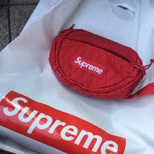 Di video ini dimas reynand melakukan review terhadap waistbag yang katanya mirip banget sama supreme waistbag ss18. Purchase Supreme Waist Bag Fw18 Price Up To 60 Off