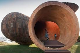 Habitable sculpture by Miguel Arruda - big_287060_4878_DO101119003_UPD