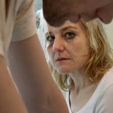 42 Prozent der Frauen von häuslicher Gewalt in Beziehung betroffen