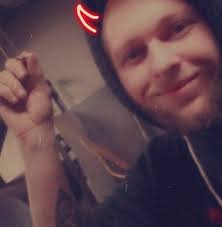 Bruh........ 🥴🥴🥴 11:43 X O 80mph mini bike $500 Send seller a message  Hi, is this available? Send Alerts Send offer Share Save Description Axis  Pro mini bike with predator 212 ghost