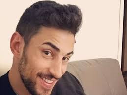 Alessandro bresciano è tra i single che stanno facendo scintille, nel villaggio di temptation island. Alessandro Graziani Single Temptation Island Chi E Serena Enardu Volley