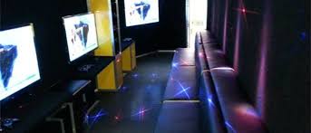 28 can play at once. Steel City Gamerz Pittsburgh Video Game Truck Party Idea