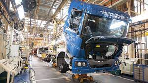 Check spelling or type a new query. Mercedes Benz Anuncia Corte De 1 500 Empregos E Trabalhadores Entram Em Greve Veja