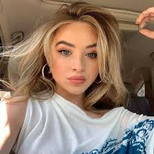 Stacy Carpenter's Instagram, Twitter & Facebook