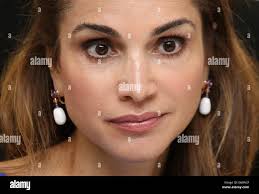 Regina Rania di Giordania ad Amman, il 23 agosto 2022, 3 nuovi ritratti in  occasione del suo compleanno Mercoledì, 31 agosto Foto: Royal Hashemite  Court