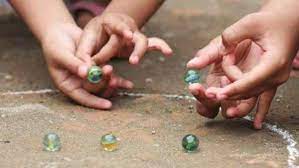 Tirar de la soga es uno de los juegos tradicionales más antiguos del mundo. Estos Son 15 Juegos Infantiles De Los 90 Que Desearas Jugar Otra Vez Tkm Mexico