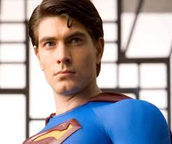 What do you think of Brandon Routh's Superman? • This suit looks good than  the one he wears in 'Superman: Returns.'