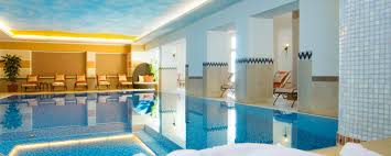 Schwimmbad St Englmar In 2020 Spa Hotel Wellnessurlaub Kuschelzimmer