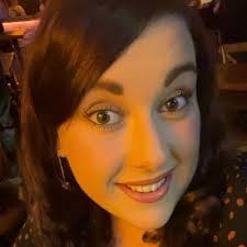 Laura Lowther (@LauraLowther6)