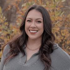 Realtor Danielle Clay