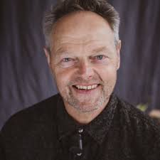 Remembering Bernard Hill