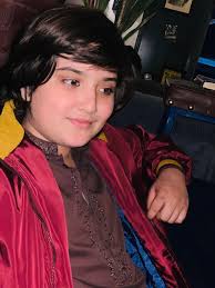 شیزوفرینیا کی بیماری""" 1: علامات 2: فلم (بیوٹیفل ماینڈ) بمقابلہ حقیقی مریض  3: اسباب 4: علاج """SCHIZOPHRENIA""" 1:symptoms 2: movies (beautiful mind  vs real patient) 3 : causes 4 : treatment. #schizophrenia #