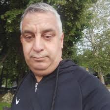 Igor Stojanovic iz Prilepca kod Leskovca koji radi u Bata-Plast Stajkovce  PIB 105790349, MB 20460890 i podržava Dačiča mi piše ovog bogougodnog  četvrtka. Šta raditi s ovim?