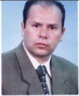 FORMACIÓN ACADÉMICA Y PUBLICACIONES