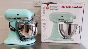 Running to the kitchen by alton brown, host of it is infinitely easier to clean (and lick) to try to clean the inside of the teeth of the two smaller mixmaster beaters. Unboxing Kitchenaid Stand Mixer 4 8l Artisan Ice Blue Youtube