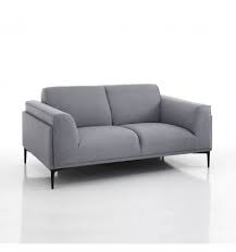 Un divano a due posti in ecopelle è la scelta ideale per chi voglia un sofà pratico e bello, contenendo il prezzo. Divano Due Posti Design Moderno Mild