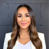 Kendra Gerber's Instagram, Twitter & Facebook