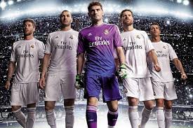 4.7 out of 5 stars 34. Cristiano Ronaldo And Real Madrid Teammates Unveil New 2013 14 Kit Bleacher Report Latest News Videos And Highlights