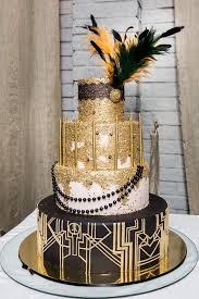 Black And Gold Cake Design For Debut 60th Birthday Party Ideas For Mom Black And White Cake Decorated With Gold Details Pearls And Feathers I 60th Birthday Party Party Food Themes Themed Cakes