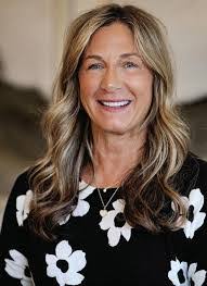 Penny Proctor's Instagram, Twitter & Facebook