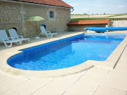 La Piscine Securisee Picture Of Les Roses De Jonzac Mortiers Tripadvisor